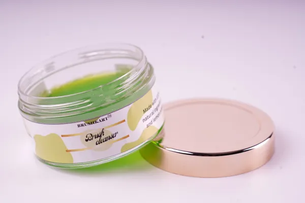 Organic_Brush_Cleaner