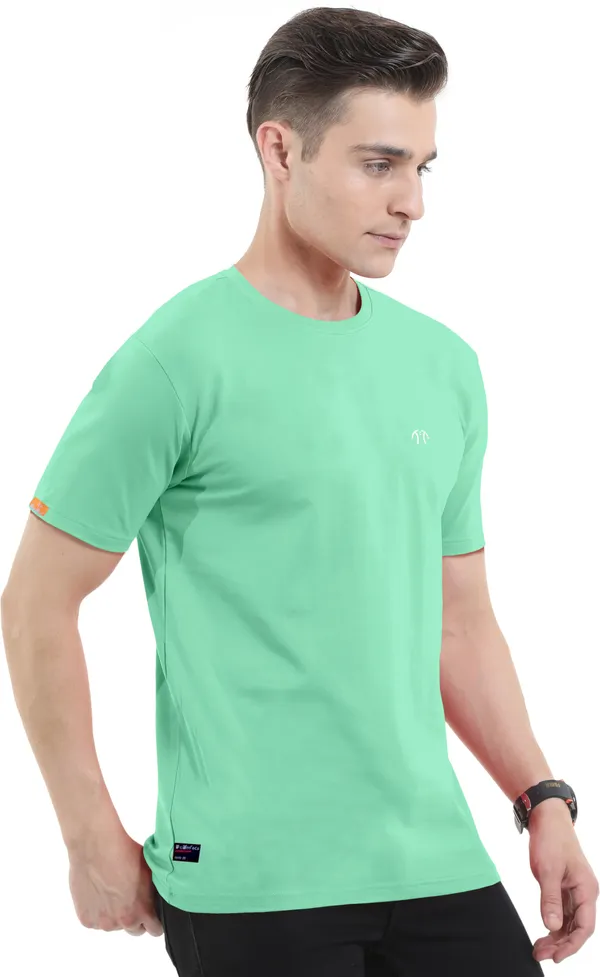 Light_Green_Pure_Cotton_Short_Sleeve_Regular_Solid_T_ShirtFor_Men