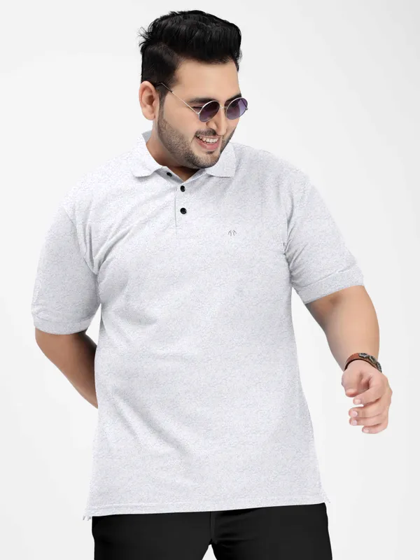 Silver_Pure_Cotton_Half_Sleeve_Polo_Neck_Solid_T_Shirt_For_Men_Pack_Of_1
