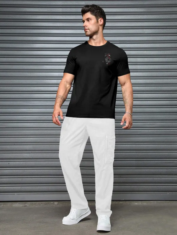 Black_Pure_Cotton_Half_Sleeve_Regular_Graphic_Print_T_Shirt_For_Men