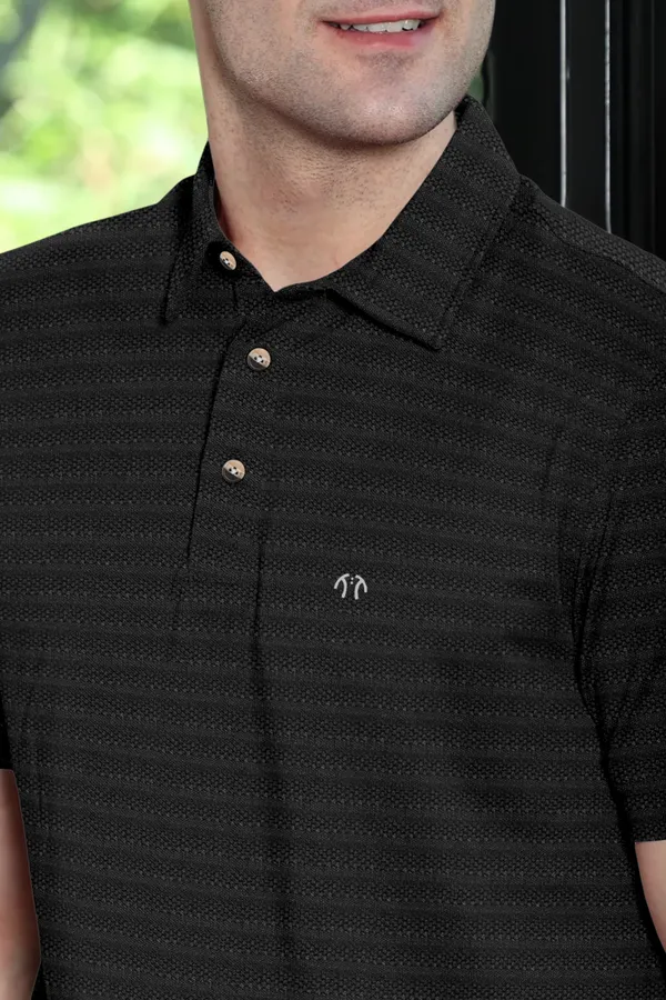 Black_Polyester_Half_Sleeve_Regular_Textured_T_Shirt_For_Men