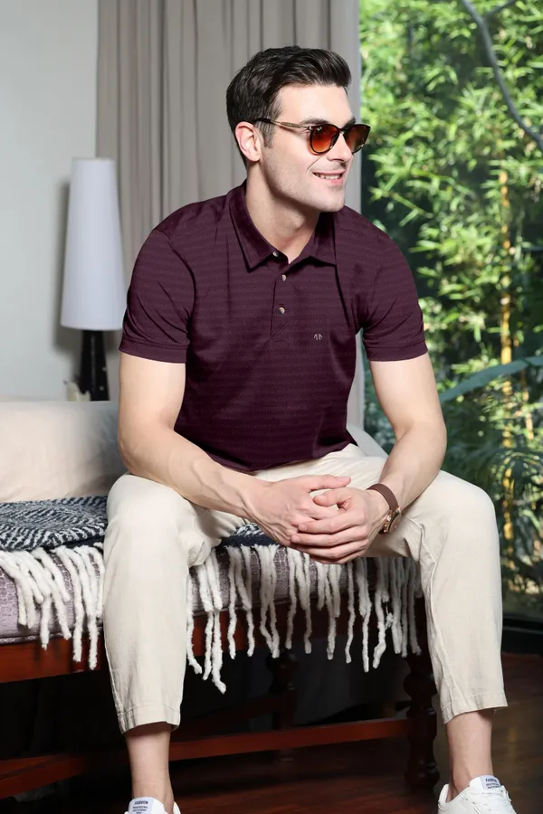 Maroon_Polyester_Half_Sleeve_Regular_Textured_T_Shirt_For_Men