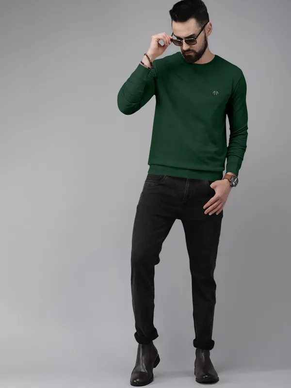 Dark_Green_Cotton_Blend_Full_Sleeve_Round_Neck_Solid_T_Shirt_For_Men_Pack_Of_1
