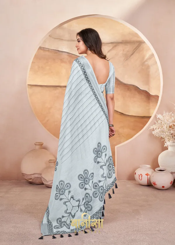 Grey_And_White_Digital_Print_Cotton_Linen_Saree_With_Matched_Unsttiched_Blouse