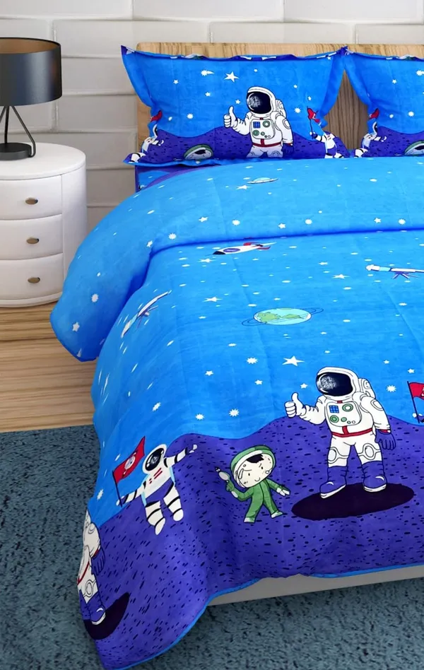 Astronaut_Science_Theme_Kids_Cartoon_Print_BedSheet_Double_Bed_With_2_Pillow_Covers