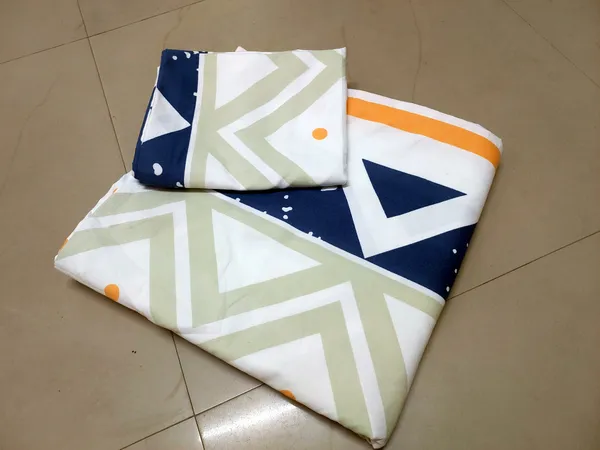 White_Glace_Cotton_Bedsheet_|_Inch_Super_King_Size_|_With_2_Pillow_Covers_|_106X120_Inch|_240_TC