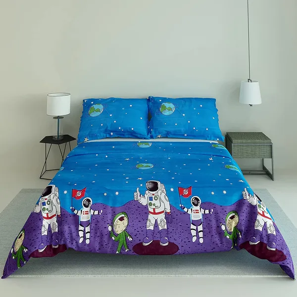 Blue_Astronaut_Science_Theme_Kids_Cartoon_Print_BedSheet_Double_Bed_With_2_Pillow_Covers