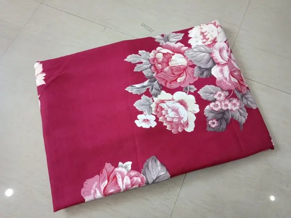 Marron_Floral_Glace_Cotton_|Super_King_Size_Bedsheet_|_With_2_Pillow_Covers_|_108X120_|_240_TC