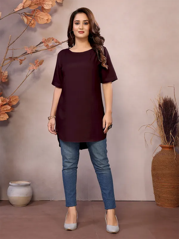 Brown_Pure_Viscose_Boat_Neck_Hip_Length_Half_Sleeve_Tunic_For_Women