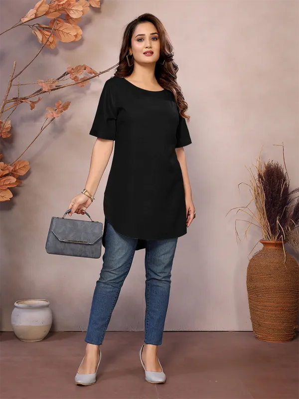 Black_Pure_Viscose_Round_Neck_Hip_Length_Full_Sleeve_Tunic_For_Women