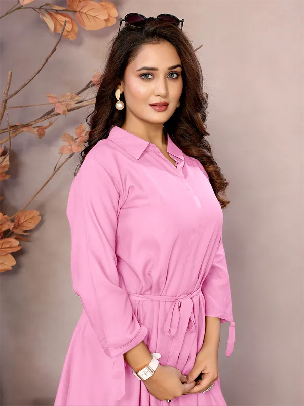 Baby_Pink_Pure_Viscose_Collared_Neck_Hip_Length_Half_Sleeve_Tunic_For_Women