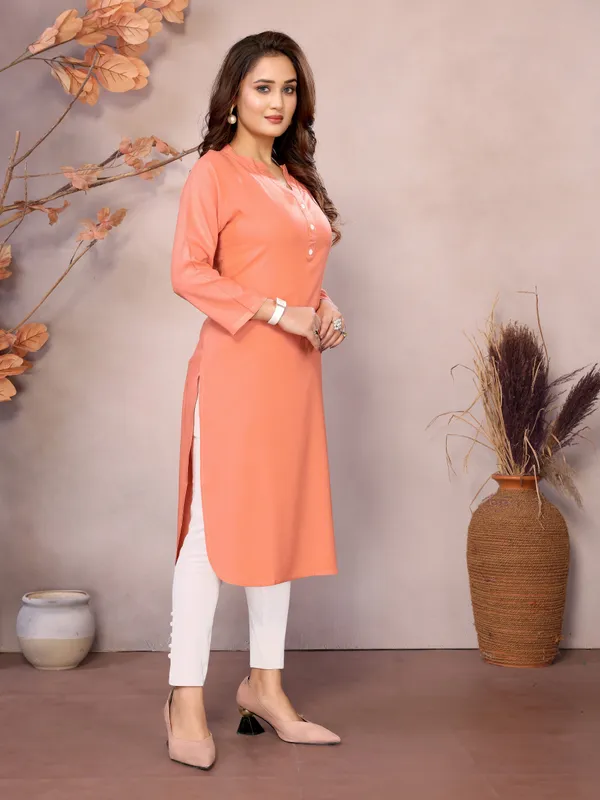 Peach_Pure_Viscose_Mandarin_V-Neck_Neck_Long_Knee_Length_3/4_Sleeve_Kurti_For_Women