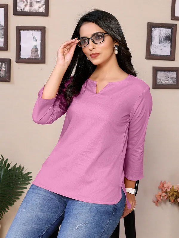 Baby_Pink_Cotton_Round_V-Neck_Neck_Hip_Length_3/4_Sleeve_Tunic_For_Women