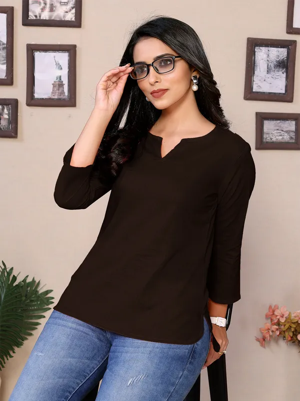Brown_Cotton_Round_V-Neck_Neck_Hip_Length_3/4_Sleeve_Tunic_For_Women