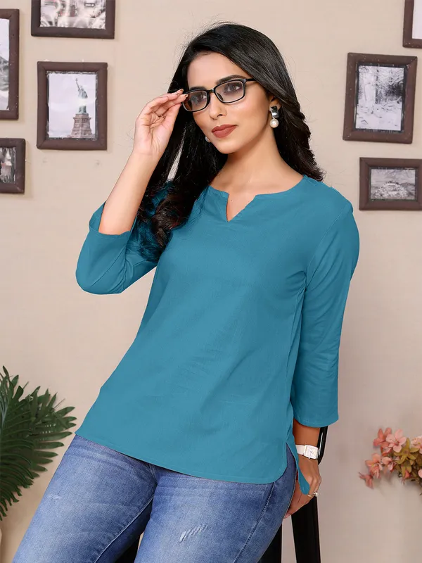 Teal_Blue_Cotton_Round_V-Neck_Neck_Hip_Length_3/4_Sleeve_Tunic_For_Women