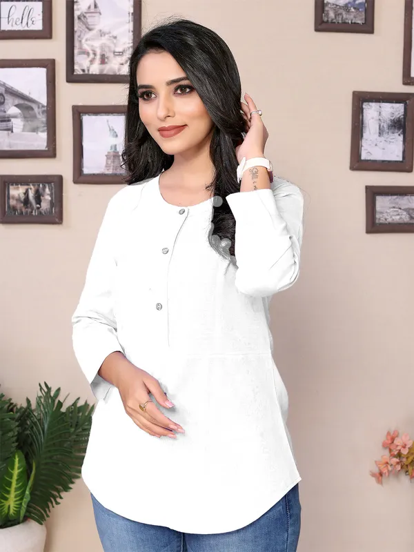 White_Cotton_Round_Mandarin_Neck_Hip_Length_3/4_Sleeve_Tunic_For_Women