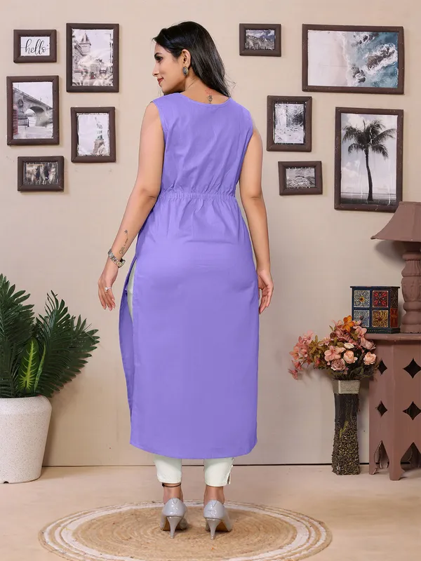 Lavender_Cotton_Mandarin_Neck_Knee_Length_3/4_Sleeve_Kurti_For_Women