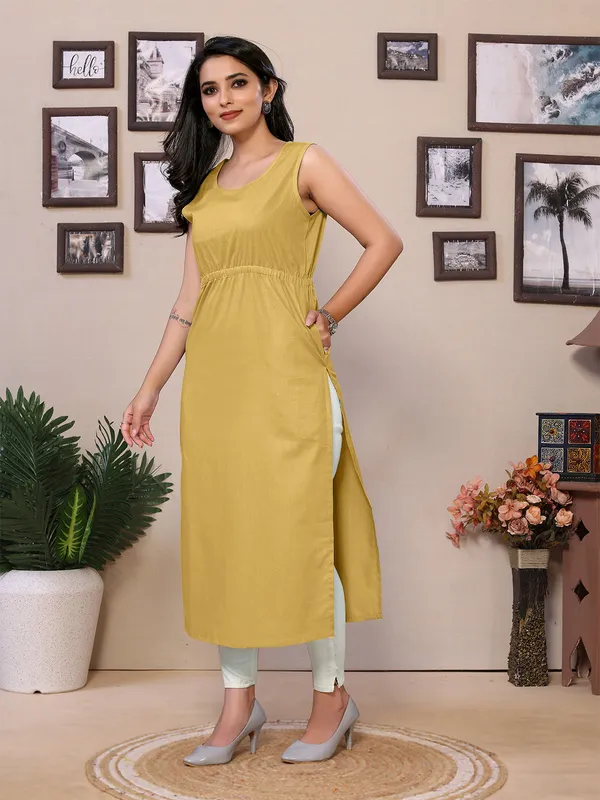 Beige_Cotton_Mandarin_Neck_Knee_Length_3/4_Sleeve_Kurti_For_Women