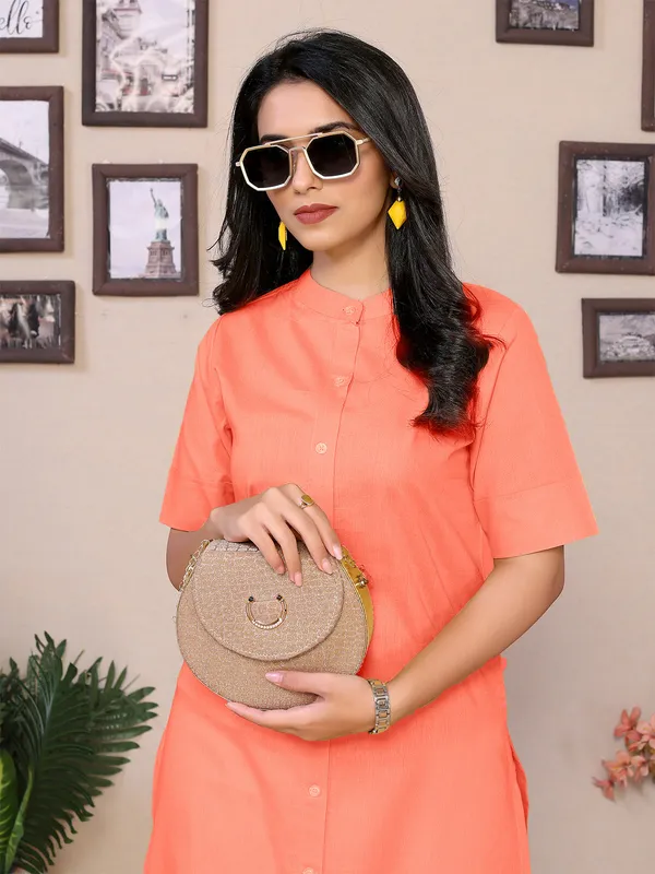 Peach_Cotton_Round_Collar_Neck_Knee_Length_3/4_Sleeve_Kurti_For_Women