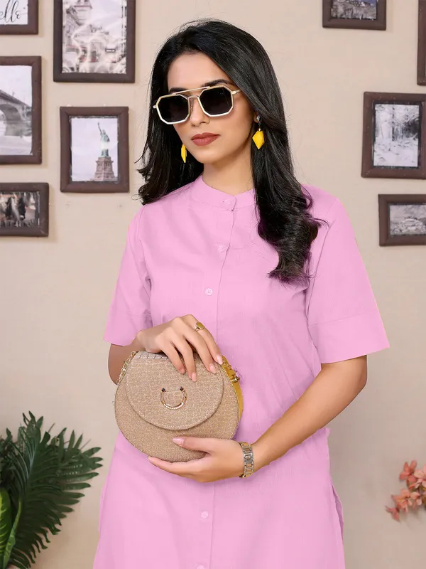 Baby_Pink_Cotton_Mandarin_Collar_Neck_Knee_Length_3/4_Sleeve_Kurti_For_Women