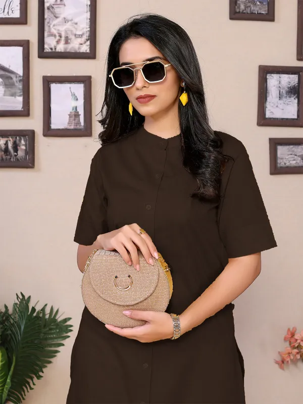 Brown_Cotton_Mandarin_Collar_Neck_Knee_Length_Half_Sleeve_Kurti_For_Women