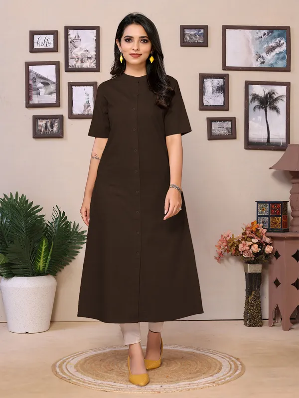 Brown_Cotton_Mandarin_Collar_Neck_Knee_Length_Half_Sleeve_Kurti_For_Women