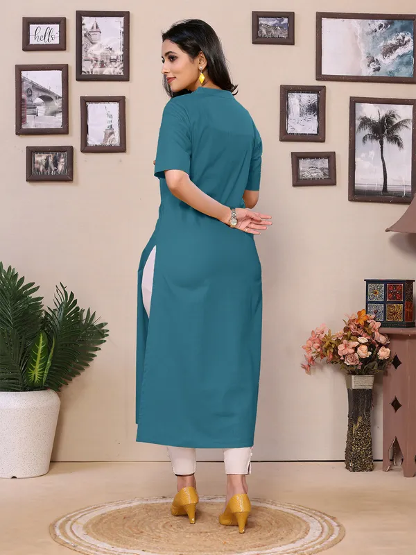 Teal_Blue_Cotton_Mandarin_Collar_Neck_Knee_Length_Half_Sleeve_Kurti_For_Women