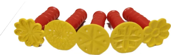 Yellow_&_Brown_Round_Design_Manual_Mava_Mould_(4_Cm_Dia)_(Pack_Of_10)