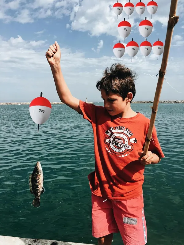 Red_&_White_Fishing_Floater_Set_Bobbers_With_Sticks_(Pack_Of_10)