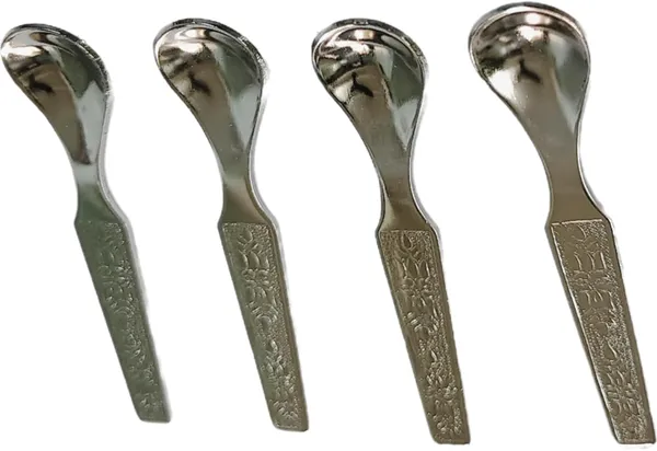 Silver_Small_Pinch_Measuring_Spoon_Set_For_Masala_Container_(Pack_Of_4)_(7.5_X_1.5_Cm)