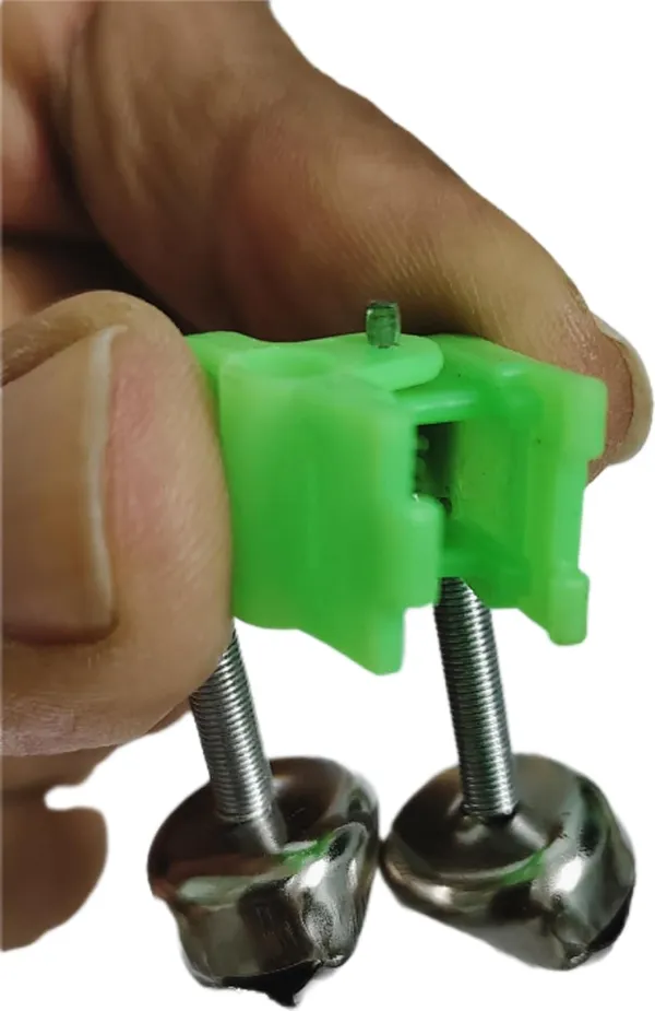 Green_Fishing_Rod_Bell_Alarm_(4.5_Cm)