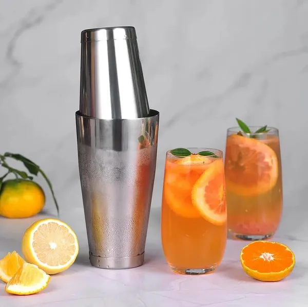 Silver_Stainless_Steel_Cocktail_Shaker_Mixture_Boston_Glass_Set_For_Bartender_(750Ml)