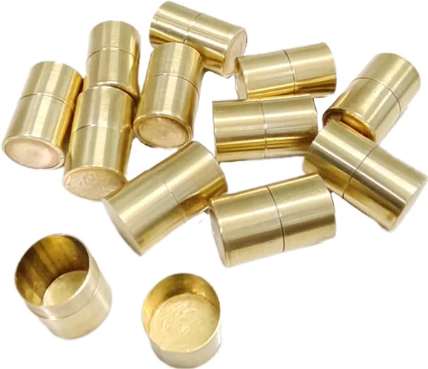 Golden_Brass_Empty_Chuna_Dani_For_Men_(4L_X_2.5_Dia_Cm)