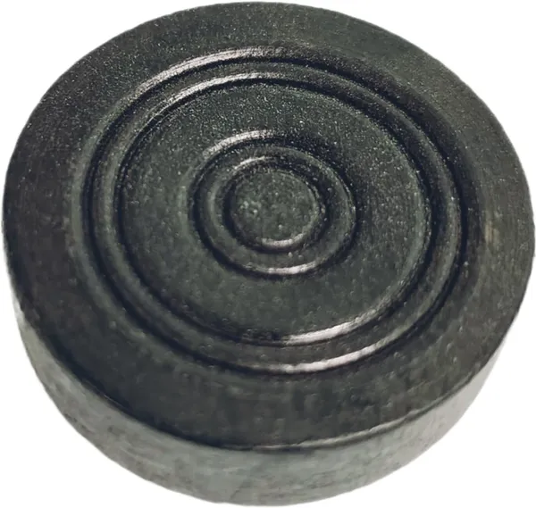 Ivory_Carrom_Wooden_Coins_With_The_Board_Striker_(Carrom_Coins_With_Striker)