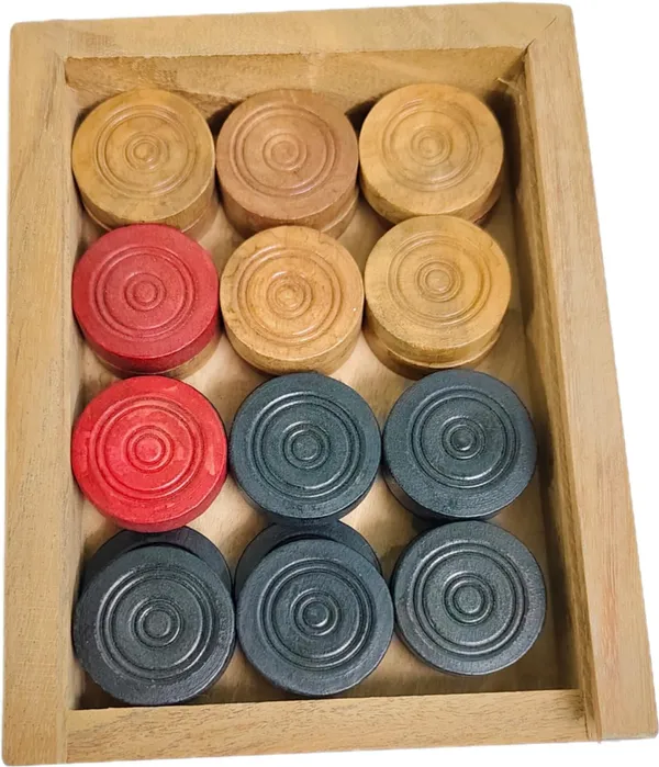 Ivory_Carrom_Wooden_Coins_With_The_Board_Striker_(Carrom_Coins_With_Striker)