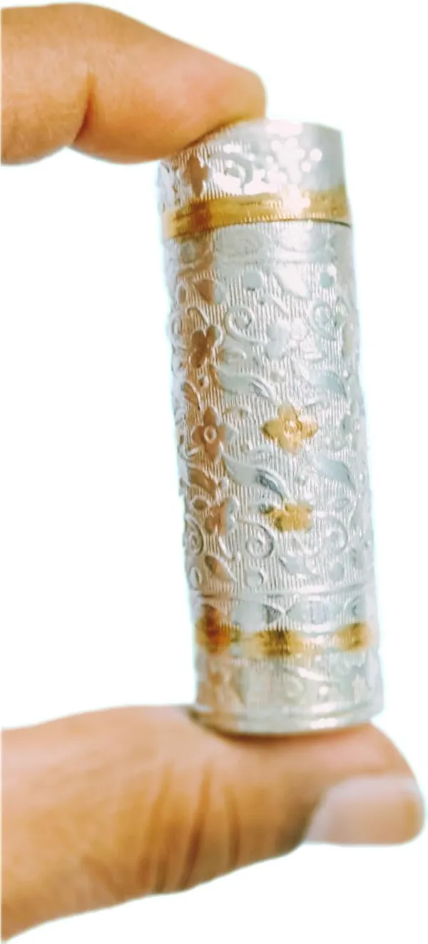 White_Metal_Ganga_Jamuna_Chuna_Dani_For_Men_(Pack_Of_1_|_6.5L_X_2_Dia_Cm)