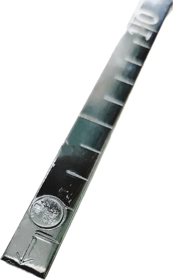 Silver_Steel_Scale_For_Clothes_Measurement_With_Stamping_(100_Cm)