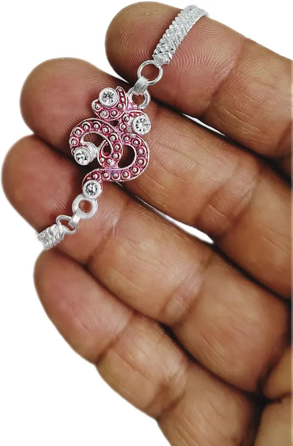 Silver_Metal_Rakhi_For_Rakshabandhan_For_Brother_Bhabhi_Sister_Kids