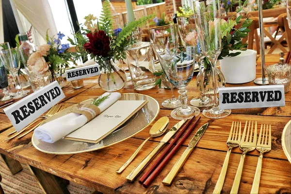 Silver_Stainless_Steel_Table_Sign_Board_Name_Plate_Stand_Signage_For_Restaurant_(Reserved)