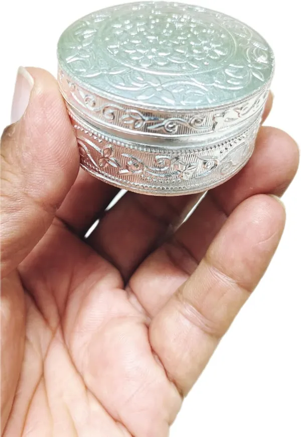 Silver_Metal_Round_Sindoor_Dani_(5_Cm_Dia)