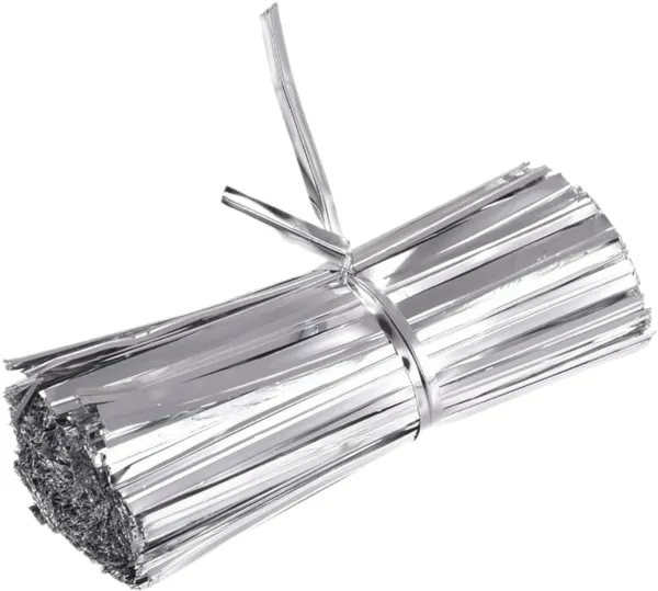 Silver_Chocolate_Wrapping_Twist_Ties_Twister_Foil_Ribbon_(8_Cm)_(Pack_Of_1000)