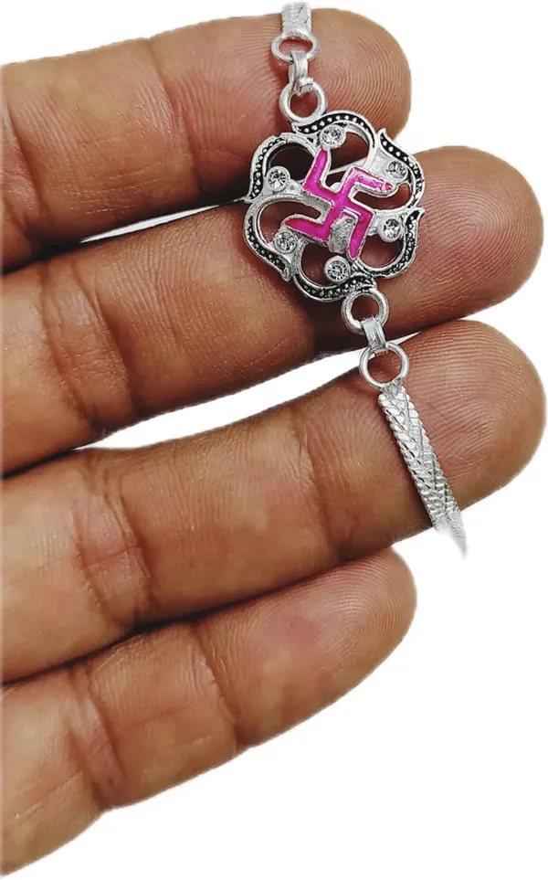 Silver_Metal_Rakhi_For_Rakshabandhan_For_Brother_Bhabhi_Sister_Kids