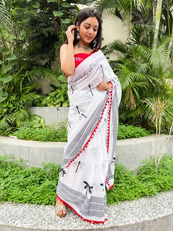 White_Jaipuri_Block_Print_Bagru_Hand_Block_Printed_Mulmul_Cotton_Saree_For_Woman