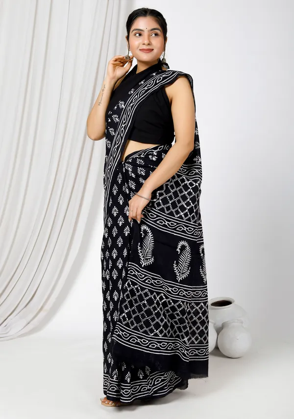 Black_Jaipuri_Block_Print_Bagru_Hand_Block_Printed_Mulmul_Cotton_Saree_For_Woman