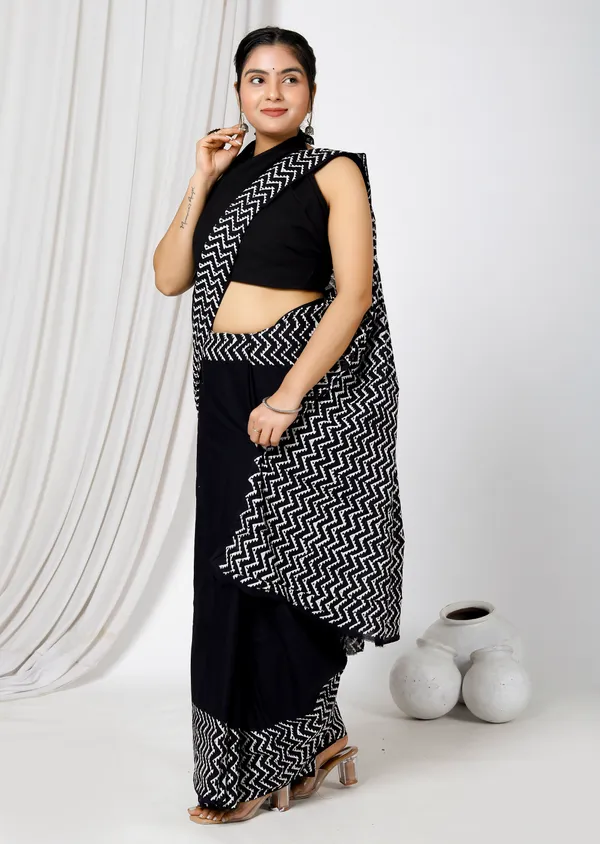 Black_Jaipuri_Block_Print_Bagru_Hand_Block_Printed_Mulmul_Cotton_Saree_For_Woman