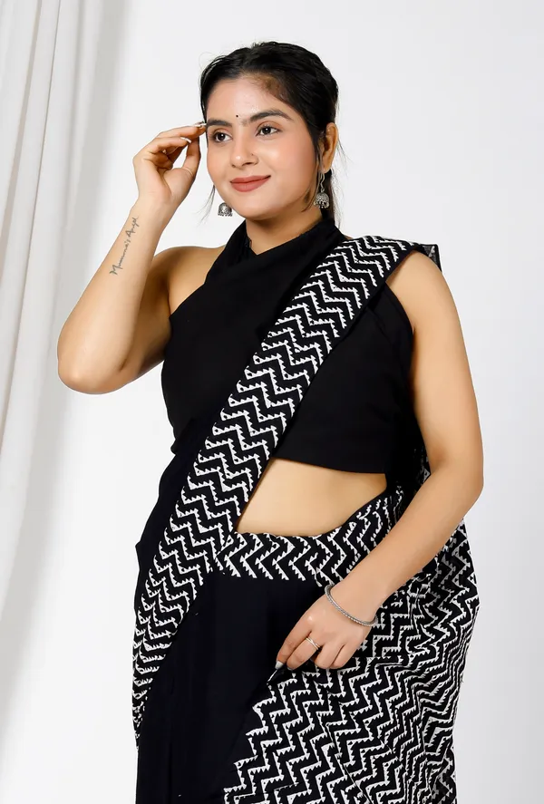 Black_Jaipuri_Block_Print_Bagru_Hand_Block_Printed_Mulmul_Cotton_Saree_For_Woman