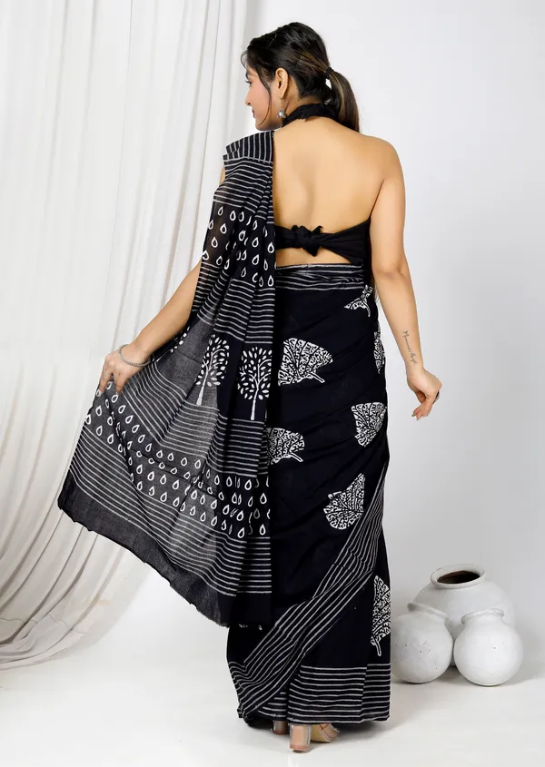 Black_Jaipuri_Block_Print_Bagru_Hand_Block_Printed_Mulmul_Cotton_Saree_For_Woman