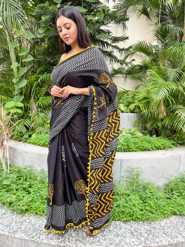 Grey_Jaipuri_Block_Print_Bagru_Hand_Block_Printed_Mulmul_Cotton_Saree_For_Woman