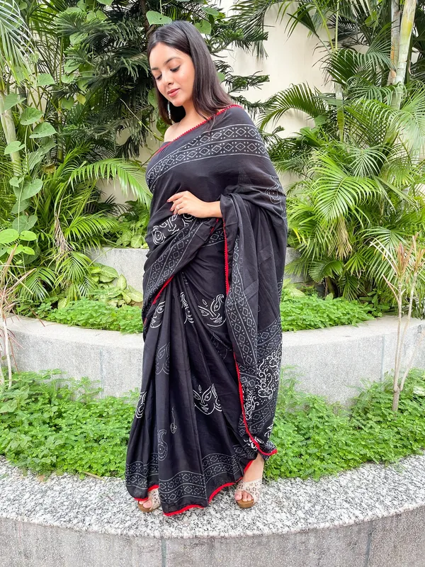 Grey_Jaipuri_Block_Print_Bagru_Hand_Block_Printed_Mulmul_Cotton_Saree_For_Woman