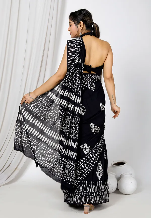 Black_Jaipuri_Block_Print_Bagru_Hand_Block_Printed_Mulmul_Cotton_Saree_For_Woman